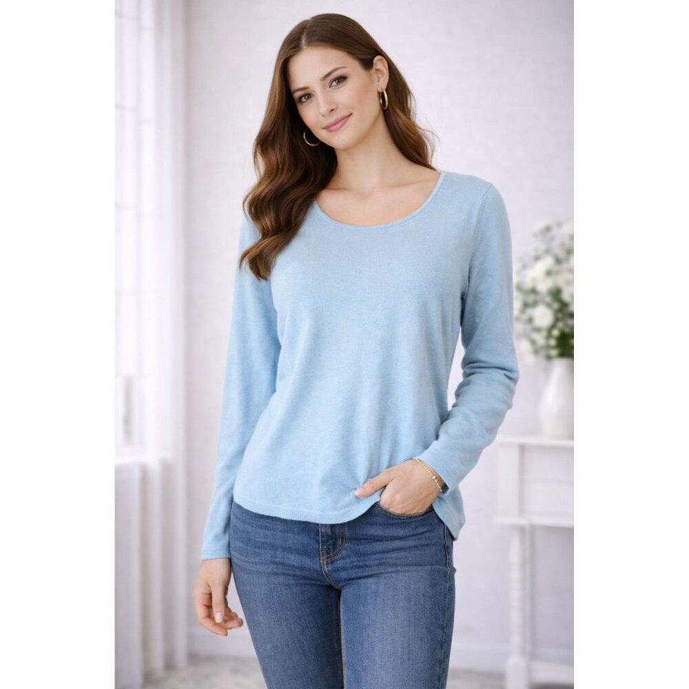 Magaschoni Light Blue Cashmere Sweater XL, Runs Small